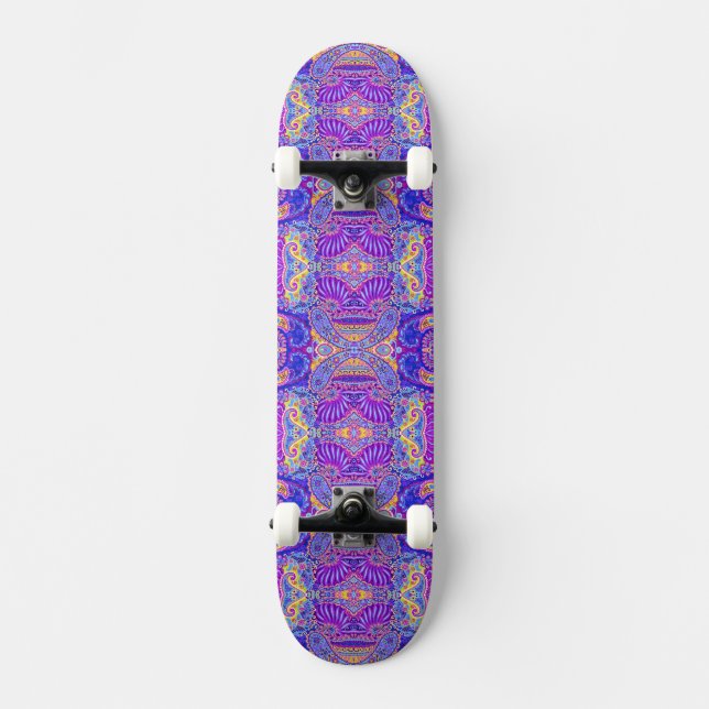 Cute violet paisley pattern skateboard (Front)