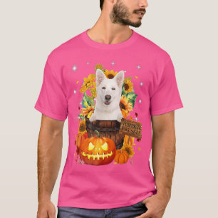 Cute White German Shepherd In Pumkins Halloween Au T-Shirt