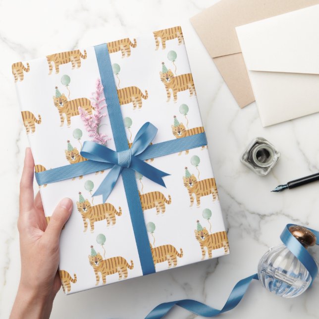Cute Wild Animals Birthday Wrapping Paper (Gifting)