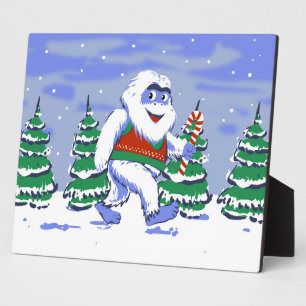 Cute yeti christmas in forest plaque