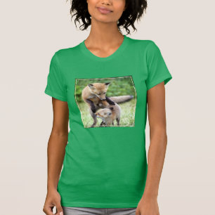 Cutest Baby Animals   Adorable Fox Kit & Mama T-Shirt