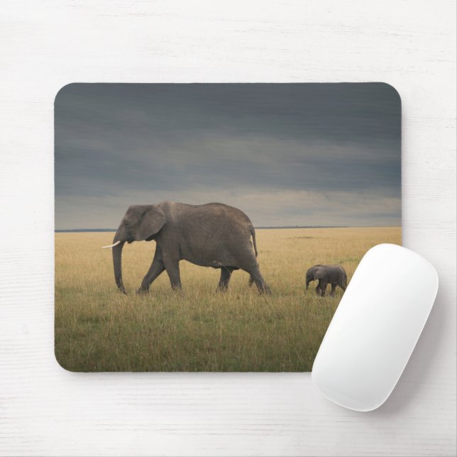 Cutest Baby Animals | African Elephant Family Mouse Pad (With Mouse)