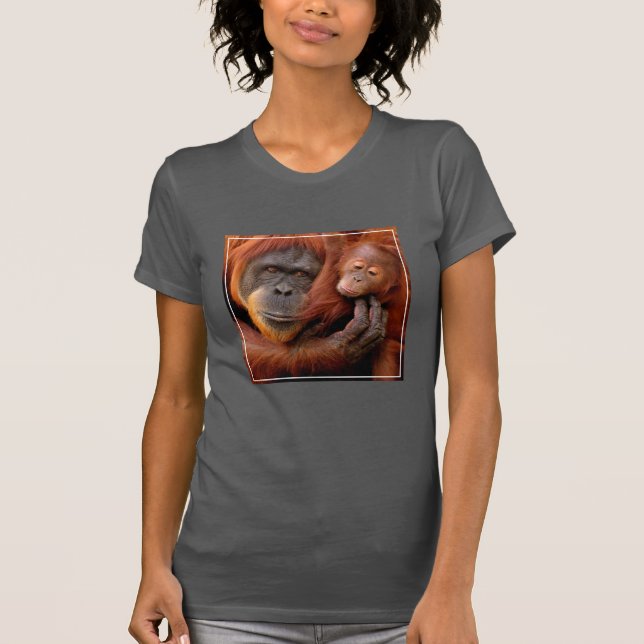 Cutest Baby Animals | Orangutan Mum & Baby T-Shirt (Front)