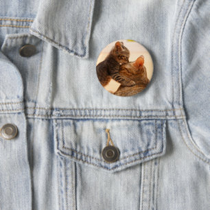 Cutest Baby Animals   Tabby Kitten Kiss 6 Cm Round Badge