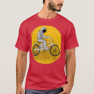 cycling Astronauts cruiser bike shopper men Biker  T-Shirt