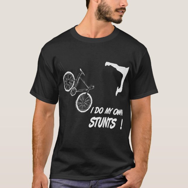 Cyclist bike, bicycle crash accident humour funny  T-Shirt (Front)