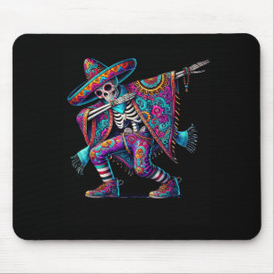 Dabbing skeleton cinco de mayo fiesta sombreros mouse pad