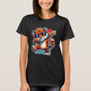 Dabbing Tiger, Sunglasses Tiger Animal, Cool Carto T-Shirt