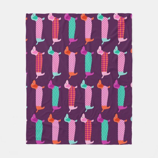 Dachshund Dogs: Seamless Cute Pattern. Fleece Blanket (Front)