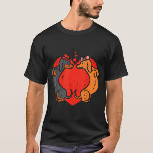 Dachshund Heart Cute Valentines Day Pet Dog Lover  T-Shirt