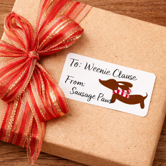 Dachshund Wearing a Warm Scarf Christmas Gift Tags