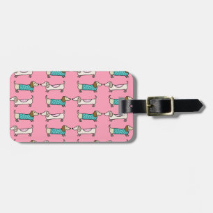 Dachshunds in pink love luggage tag