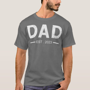Dad Established Est 2023 Fathers Day Men Boys Gift T-Shirt