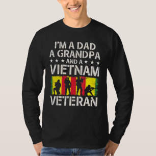 Dad Grandpa Vietnam Veteran Vintage  Mens  T-Shirt