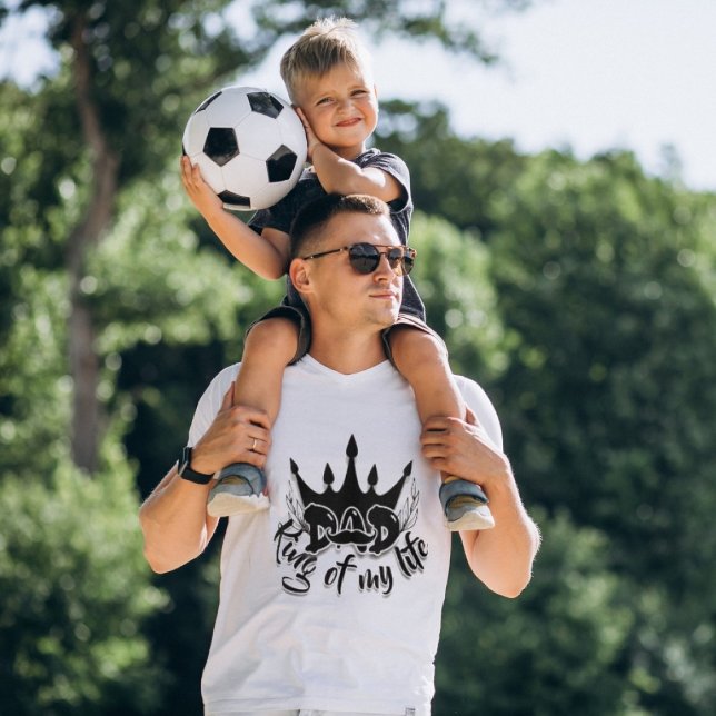 Dad King of my life Modern Father's Day T-Shirt (Creator Uploaded)
