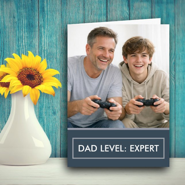 Dad Level Expert Gamer Father’s Day Customisable Card (Creator Uploaded)