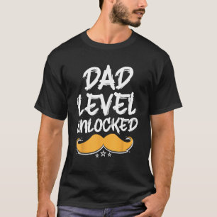 Dad Level Unlocked Parents Conservative Mom Dad Pr T-Shirt