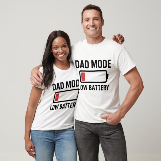 Dad Mode: Low Battery – Funny Minimalist T-Shirt D (Unisex)