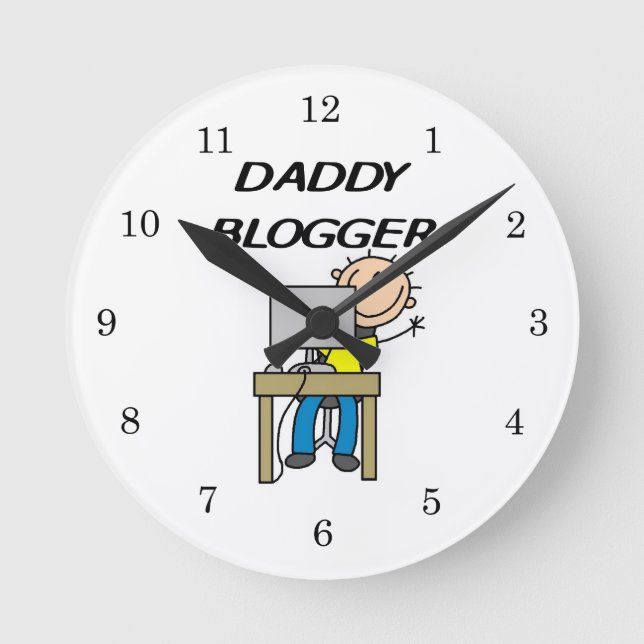 Daddy Blogger Round Clock (Front)