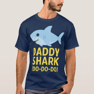 Daddy Shark Cute Dad Shark Design Funny Father Gif T-Shirt
