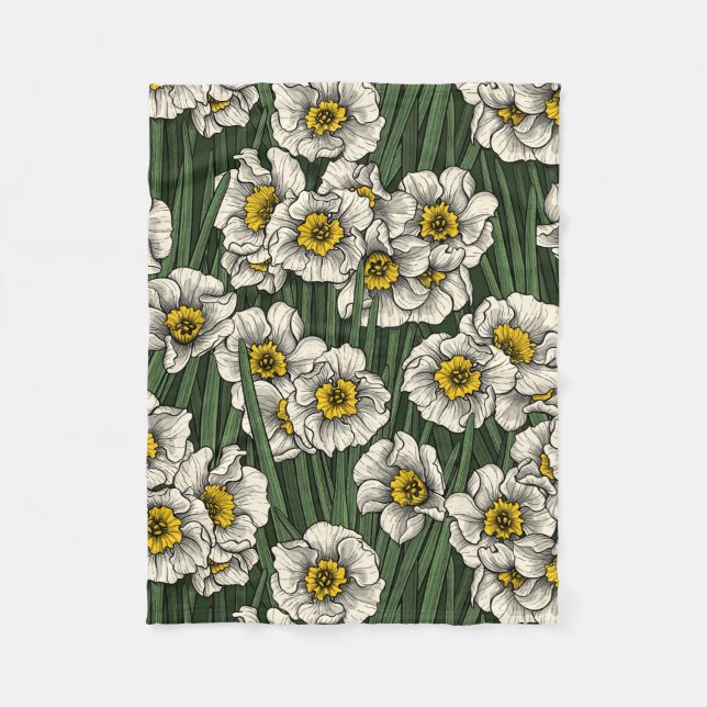 Daffodil garden fleece blanket (Front)
