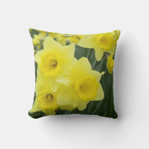 Daffodils RF) Cushion