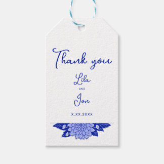 Dahlia Personalized Wedding Gift Tags