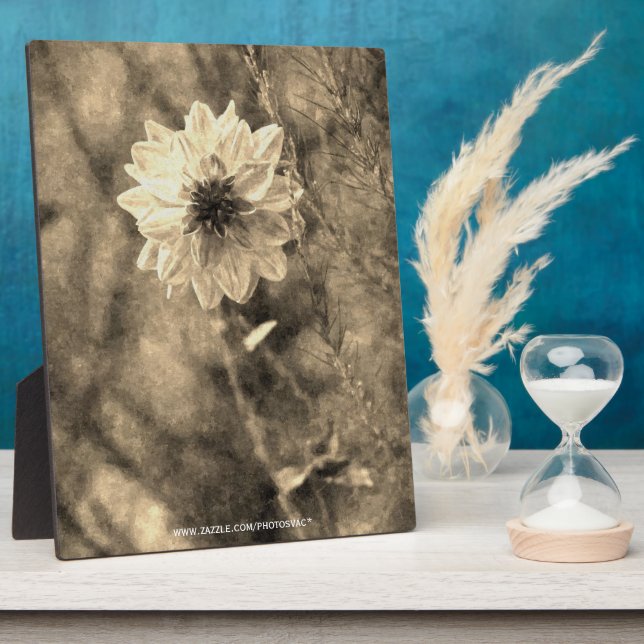 Dahlia Plaque (Side)