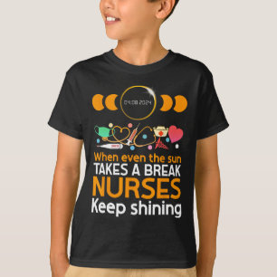 Daily Tasks Vs Total Solar Eclipse Phases 2024 Nur T-Shirt