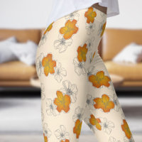 Dainty White Papaya Triple Bloom Floral Pattern