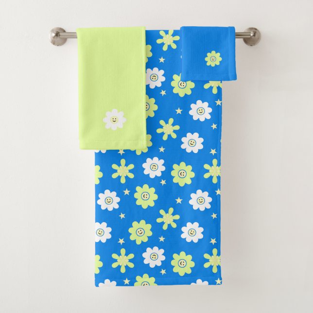 Daisies and Stars Bath Towel Set (Insitu)