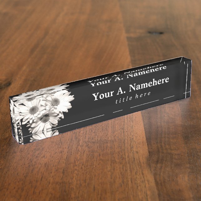 Daisies Desk Nameplate (Side)