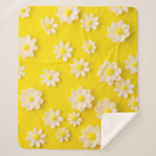 Daisies with a yellow background sherpa blanket