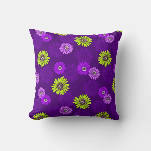 Daisy Dayz Vintage Psychedelic Floral Cushion (Front)