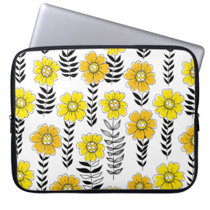 Daisy doodles  in yellow and black laptop sleeve