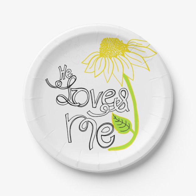 Daisy He Loves Me Paper Plates (Front)
