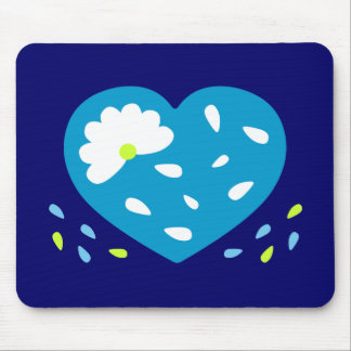 Daisy Heart Mouse Pad