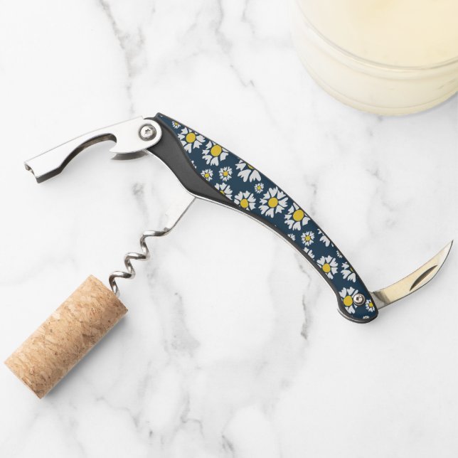 Daisy Pattern, Floral Pattern, White Daisies Corkscrew (Front)