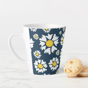 Daisy Pattern, Floral Pattern, White Daisies Latte Mug