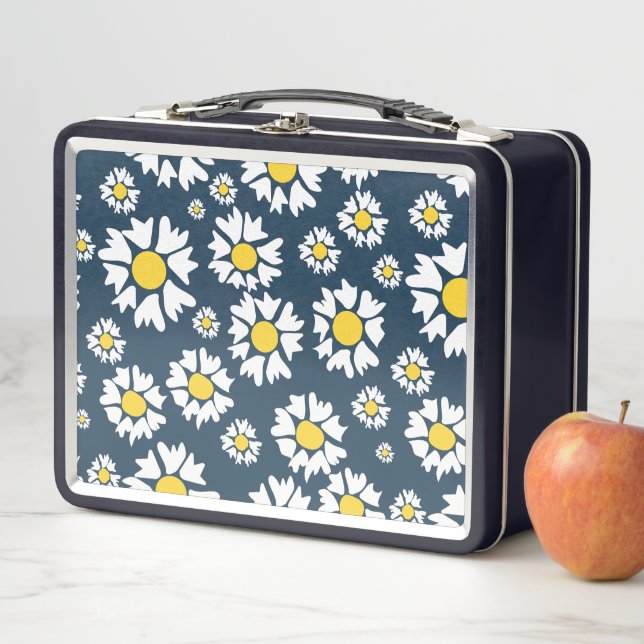 Daisy Pattern, Floral Pattern, White Daisies Metal Lunch Box (In Situ)