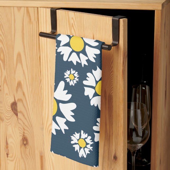 Daisy Pattern, Floral Pattern, White Daisies Tea Towel (Thirds Fold)