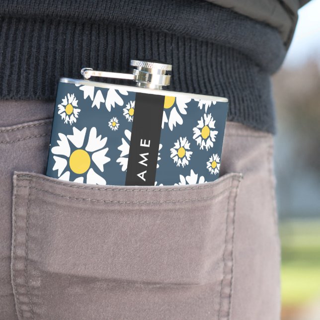 Daisy Pattern, White Daisies, Your Name Hip Flask (In Situ)