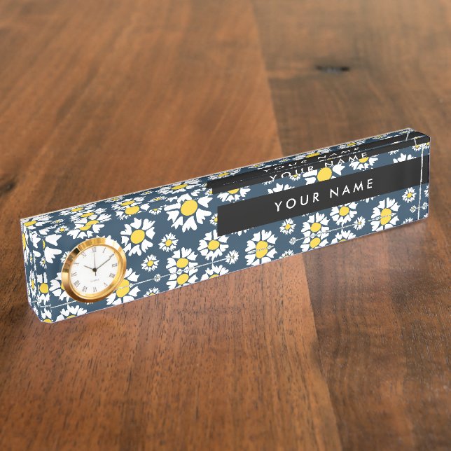 Daisy Pattern, White Daisies, Your Name Nameplate (Side)