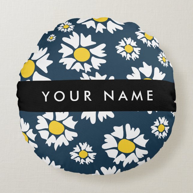 Daisy Pattern, White Daisies, Your Name Round Cushion (Front)
