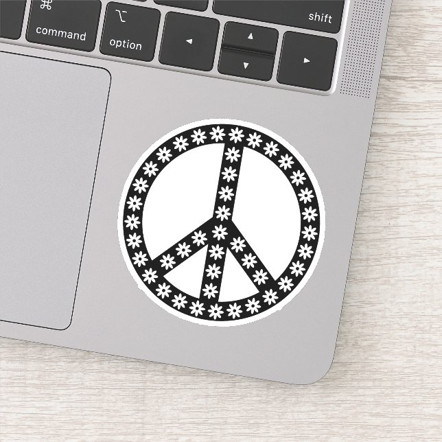Daisy Peace Symbol (Detail)