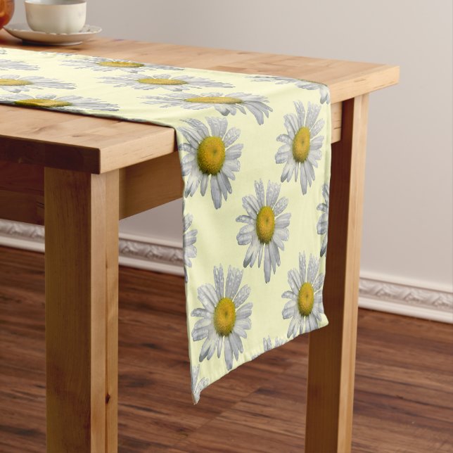 Daisy Short Table Runner (In Situ)