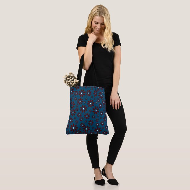 Daisy Simple Stylish  Elegant  Tote Bag (On Model)