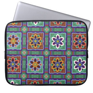 Dan-cheong. Korean traditional temple art.dancheon Laptop Sleeve