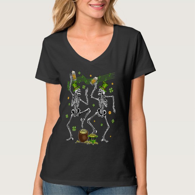 Dancing Skeletons Leprechaun Drinking Beer St Patr T-Shirt (Front)