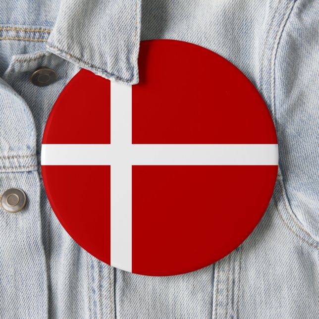 Dannebrog Danish Flag 6 Cm Round Badge (In Situ)